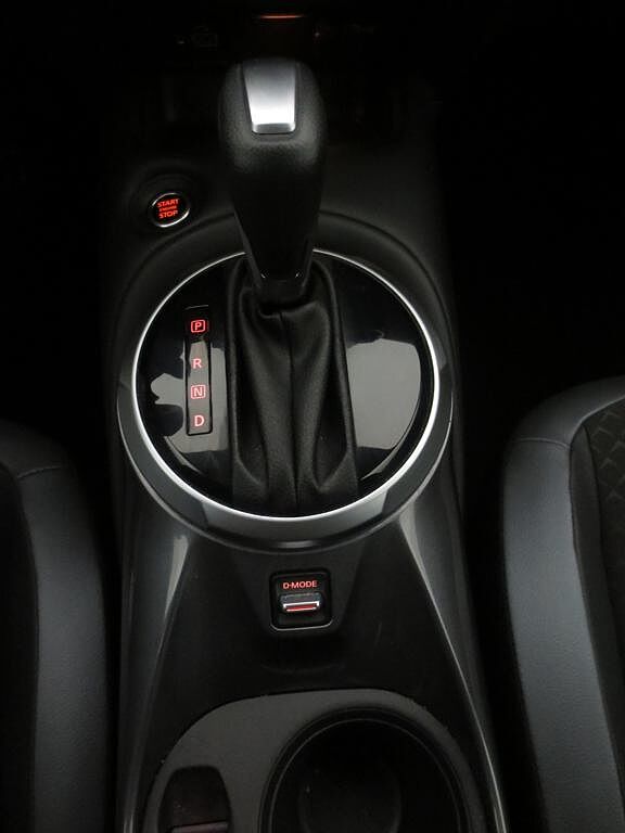 Nissan JUKE 1.0 DIG-T N-CONNECTA 84KW (114CV) E6D-FULL DCT JUKE 1.0 DIG-T N-CONNECTA 84KW (114CV) E6D-FULL DCT