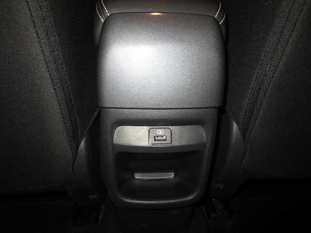 Nissan JUKE 1.0 DIG-T 84KW (114CV) N-CONNECTA E6D-FULL 6MT JUKE 1.0 DIG-T 84KW (114CV) N-CONNECTA E6D-FULL 6MT