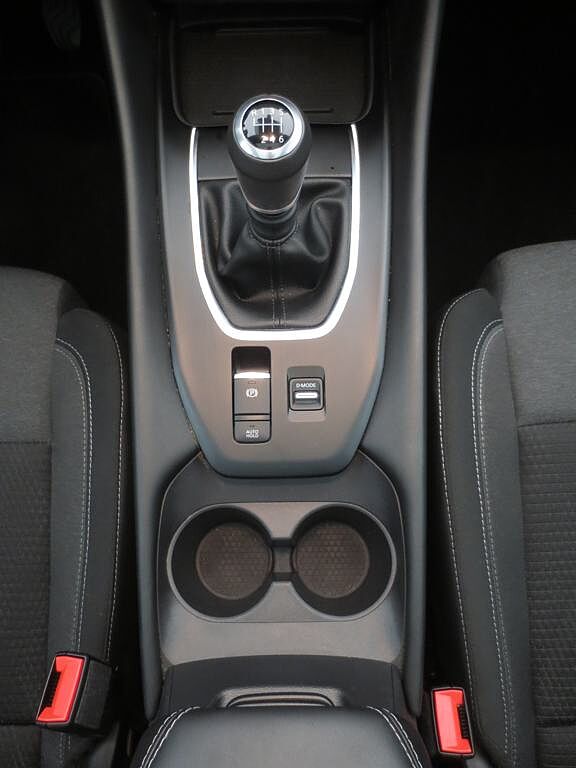 Nissan QASHQAI 1.3DIG-T 140CV N-CONNECTA 2WD MT MHEV E6D-F QASHQAI 1.3DIG-T 140CV N-CONNECTA 2WD MT MHEV E6D-F