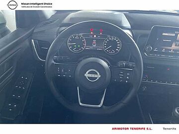 Nissan Qashqai Qashqai MHEV Acenta 2021 Sapporo White (sólido)