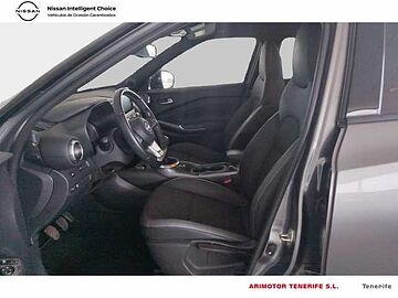 Nissan JUKE 1,0DIG-T 114cv N-CONNECTA JUKE 1,0DIG-T 114cv N-CONNECTA SKYLINE GREY