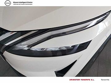 Nissan QASHQAI 1,3DIG-T 140cv MHEV ACENTA QASHQAI 1,3DIG-T 140cv MHEV ACENTA BLANCO PERLADO
