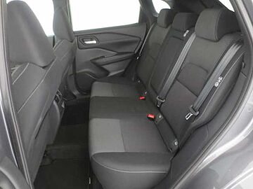 Nissan QASHQAI 1.3DIG-T 140CV N-CONNECTA 2WD MT MHEV E6D-F QASHQAI 1.3DIG-T 140CV N-CONNECTA 2WD MT MHEV E6D-F SKYLINE GREY