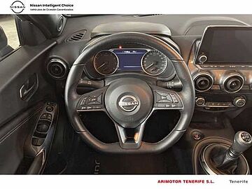 Nissan JUKE 1,0DIG-T 114cv N-CONNECTA JUKE 1,0DIG-T 114cv N-CONNECTA SKAYLINE GREY