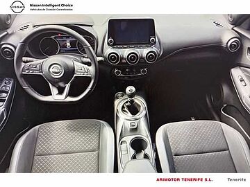 Nissan JUKE 1,0DIG-T 114cv N-CONNECTA JUKE 1,0DIG-T 114cv N-CONNECTA BURGUNDY