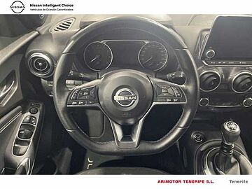 Nissan JUKE 1,0DIG-T 114cv N-CONNECTA JUKE 1,0DIG-T 114cv N-CONNECTA MAGNETIC BLUE MIDNIGHT BLACK